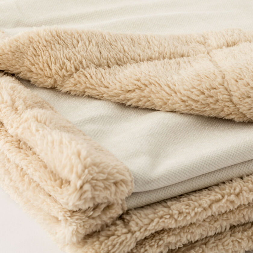 Plaid in ciniglia Milba bianco - immagine 2