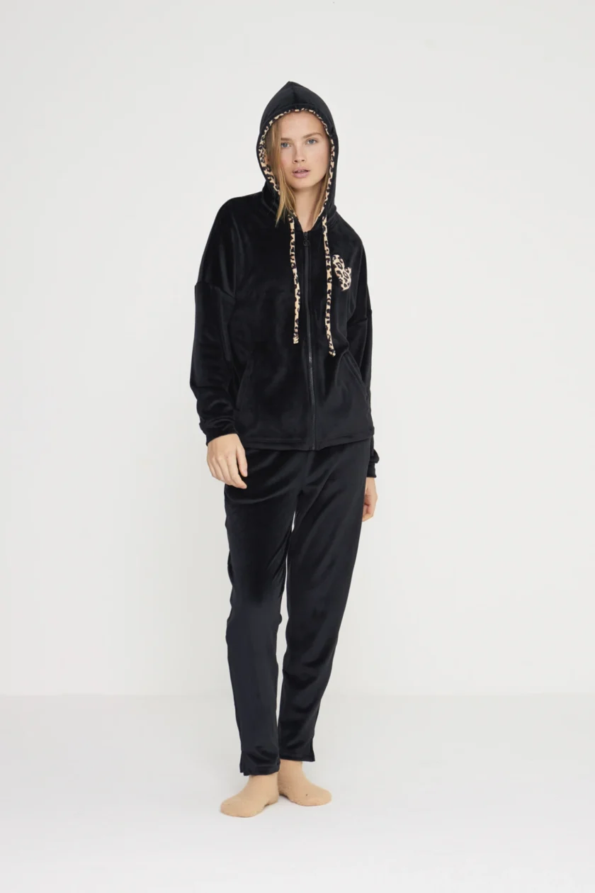 Completo donna macu in ciniglia felpata con cappuccio Fa8864 nero